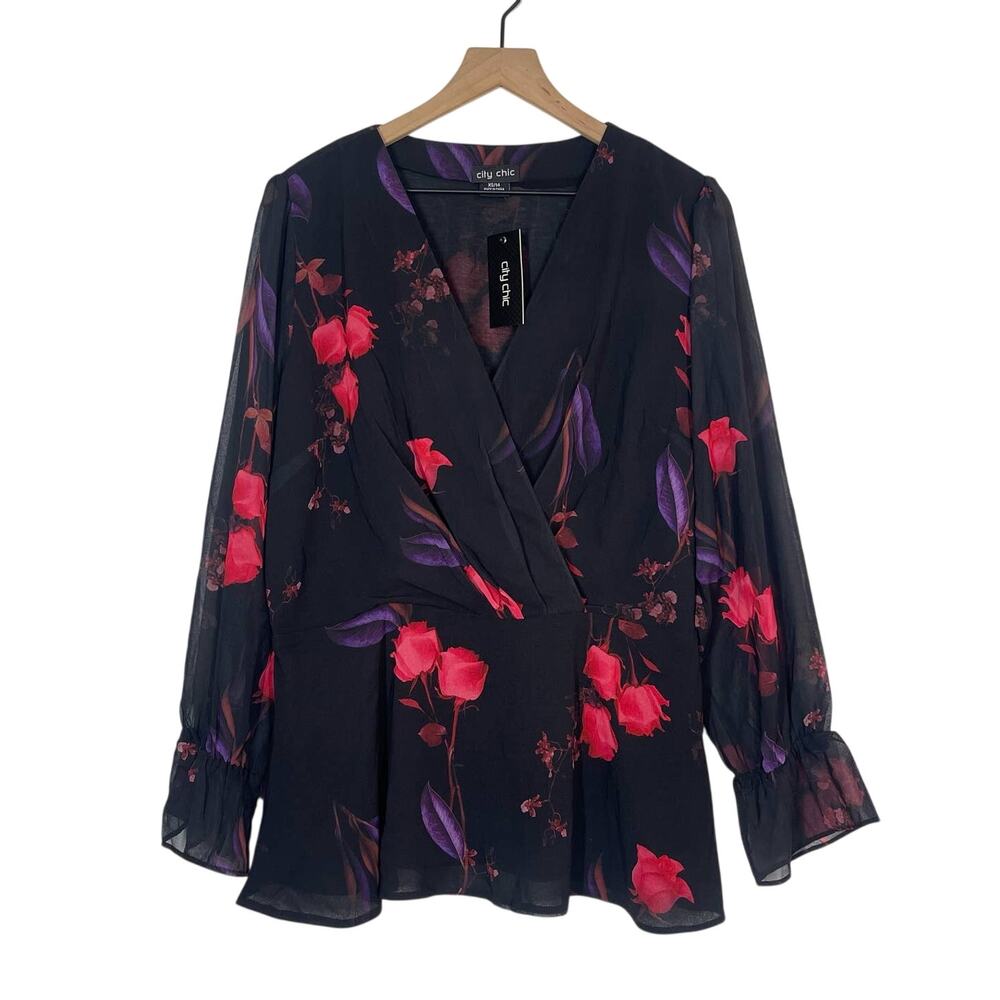 City Chic Perfect Rose Faux Wrap Top NWT Womens Plus Size 14 Black Floral V-Neck - Picture 2 of 8